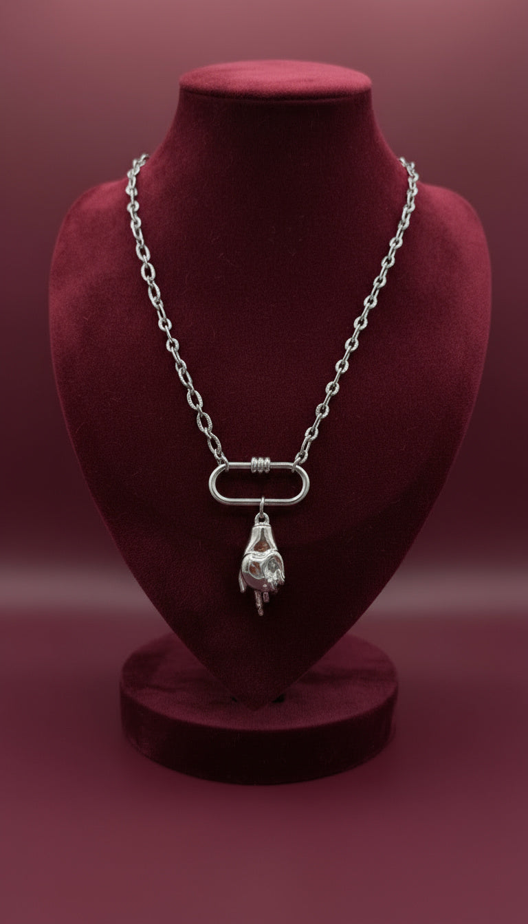 Cherry Hand - Charm Plata