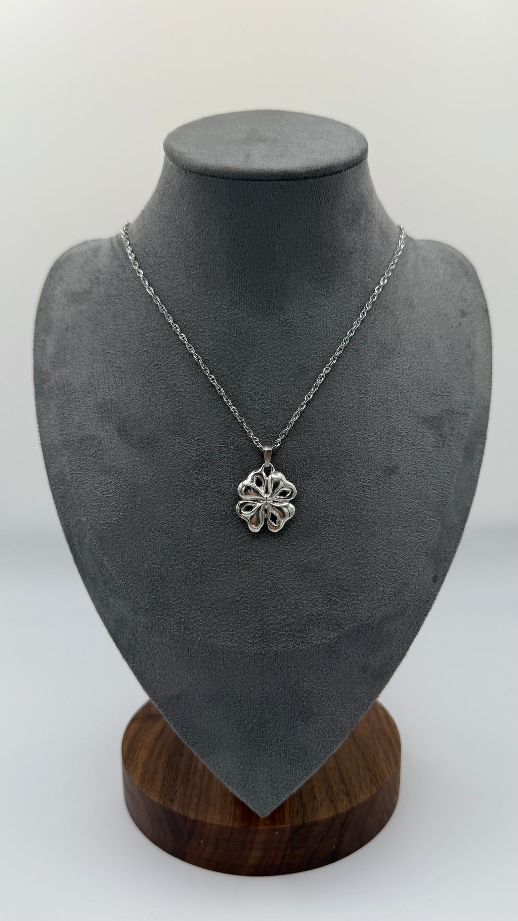 Lucky Clover - Collar Plata