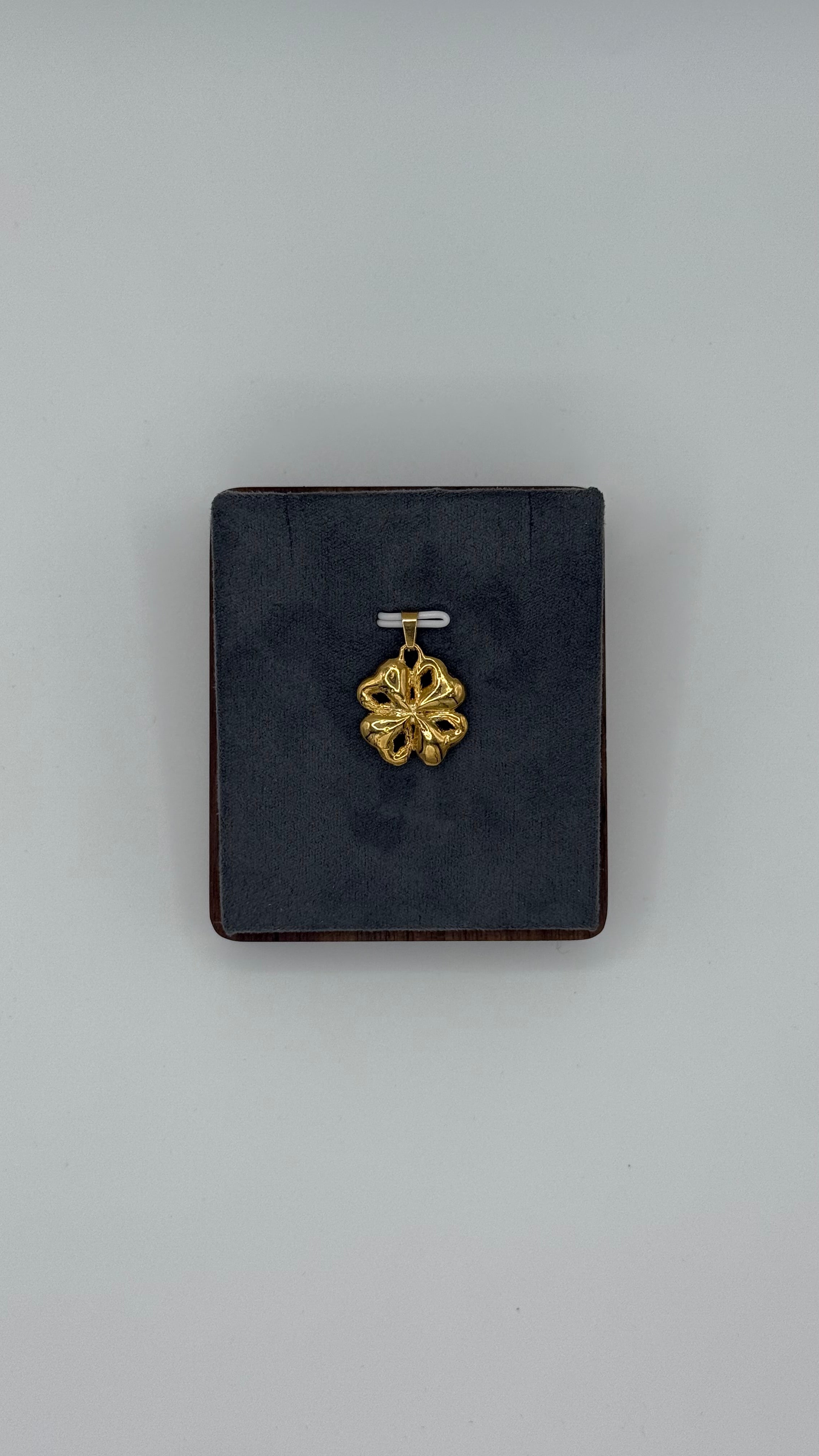 Lucky Clover - Collar Oro