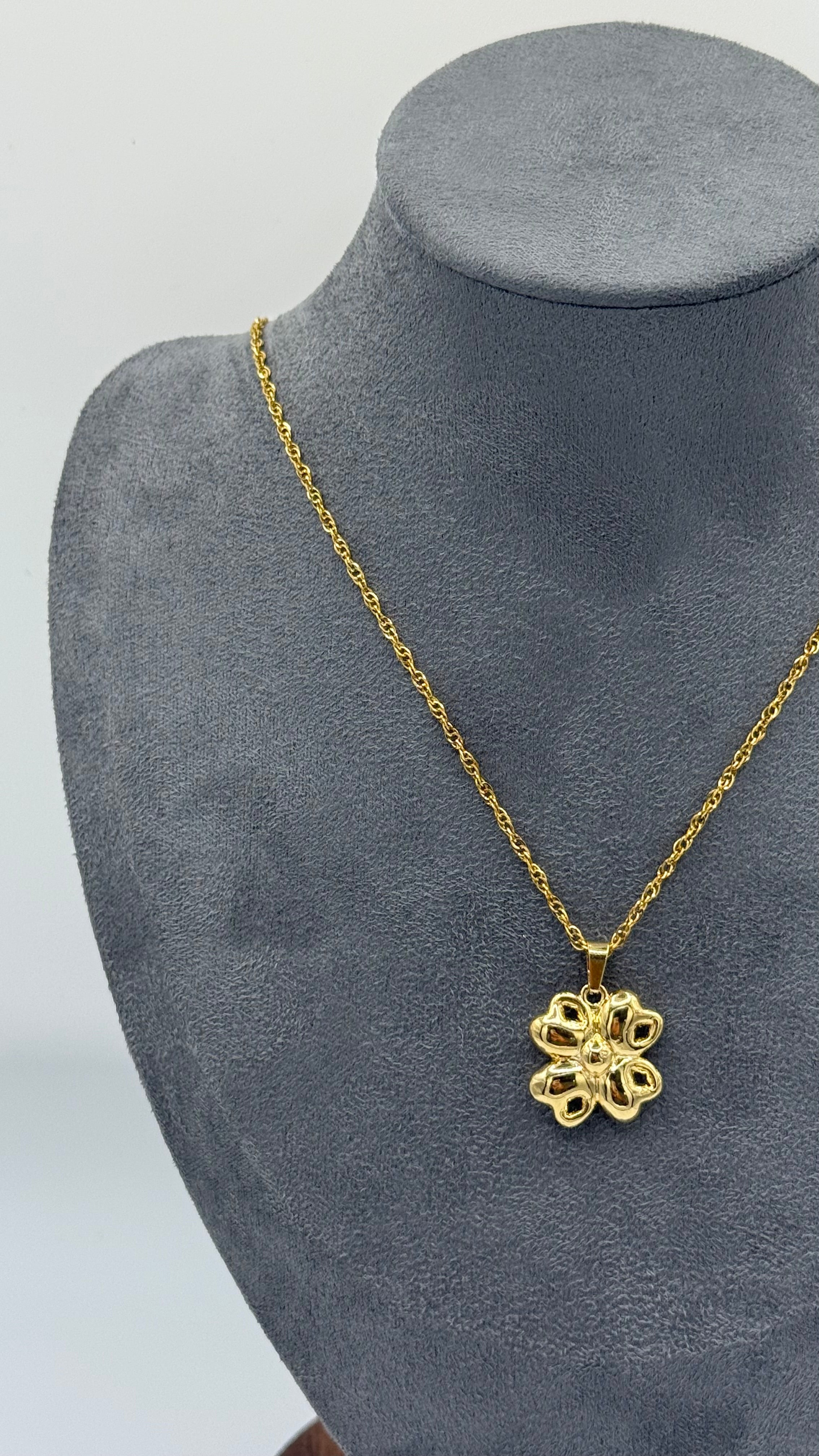 Spring Flower - Collar Oro