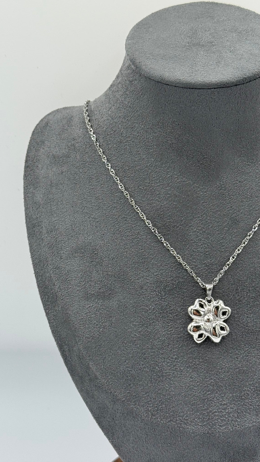 Spring Flower - Collar Plata