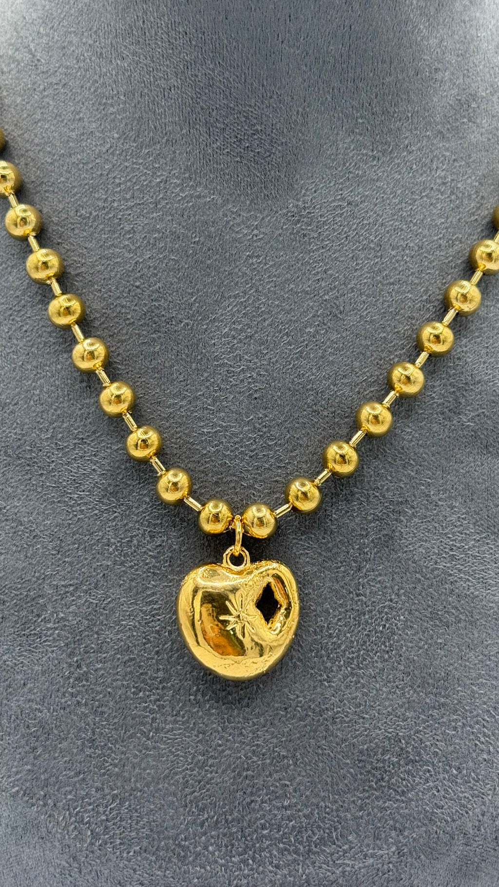 Shooted and Burned Cherry - Collar Oro