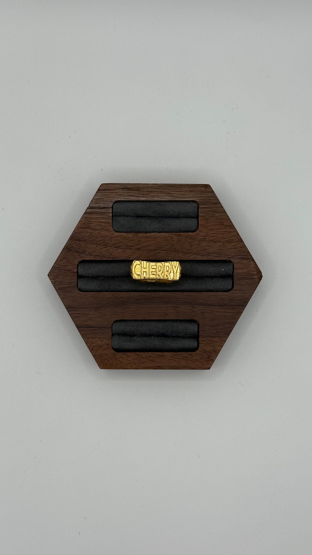 Cherry Stamp - Anillo Oro