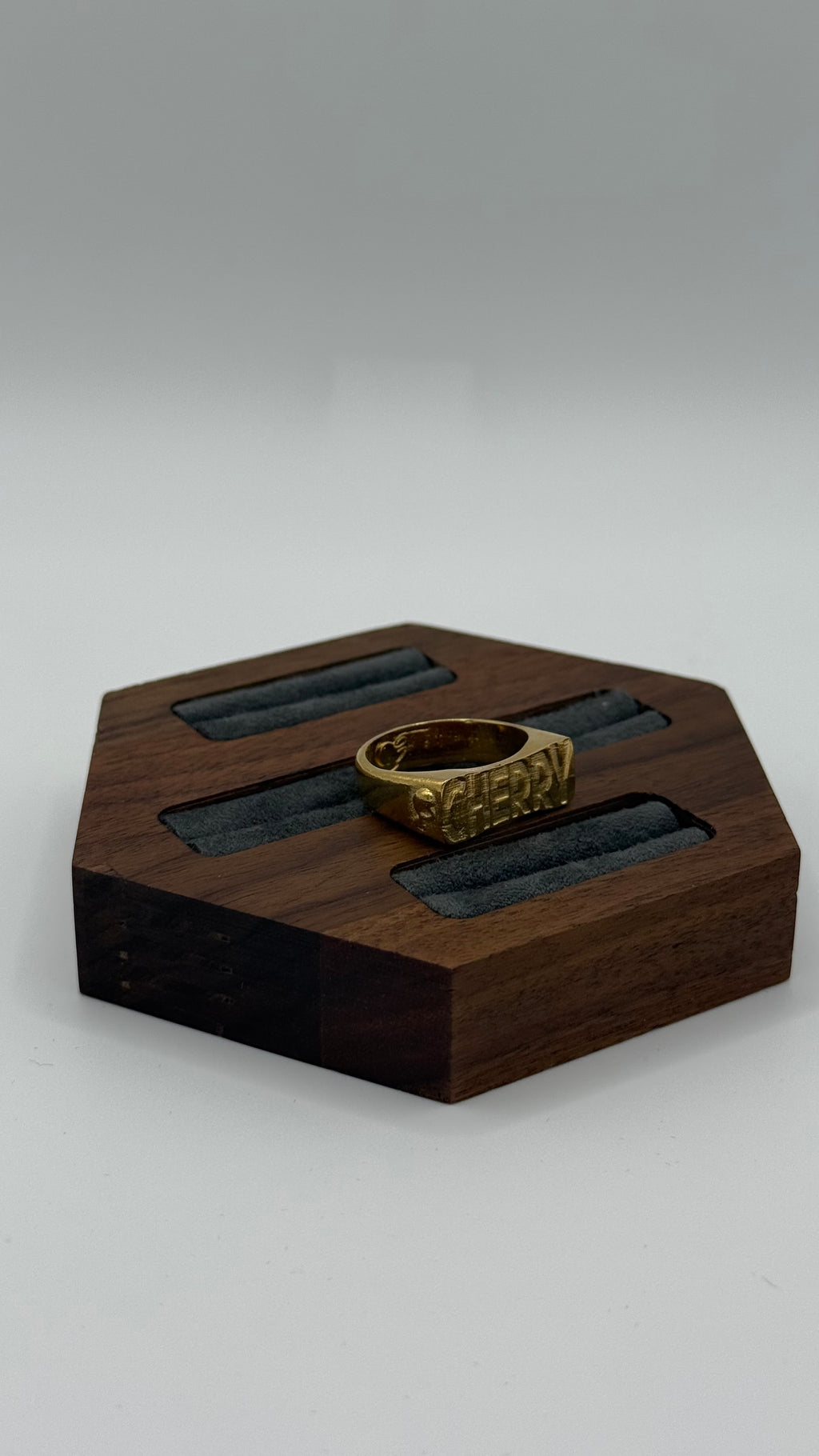 Cherry Stamp - Anillo Oro