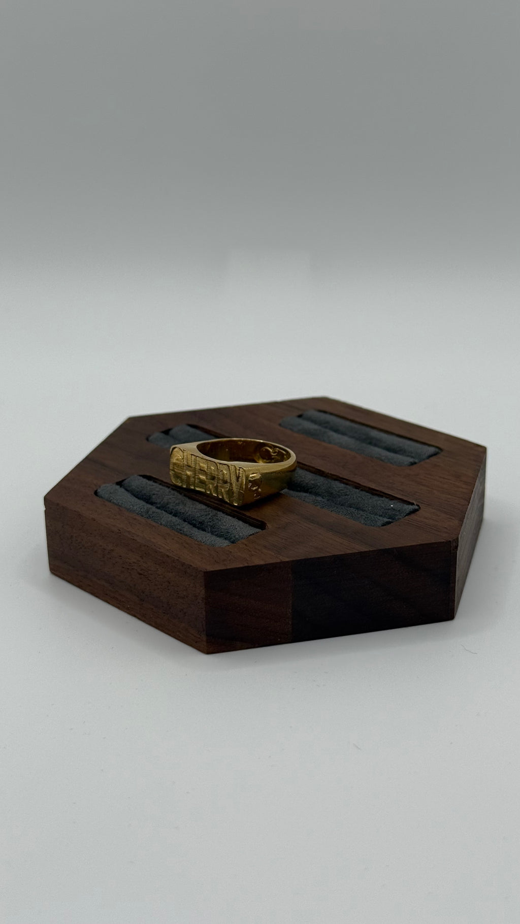 Cherry Stamp - Anillo Oro